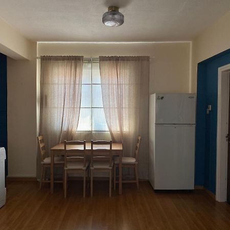 Lovely , Cozy , Modern Seaside Apartment Ларнака Экстерьер фото